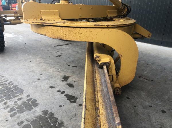 Продажа автогрейдера CATERPILLAR 140H